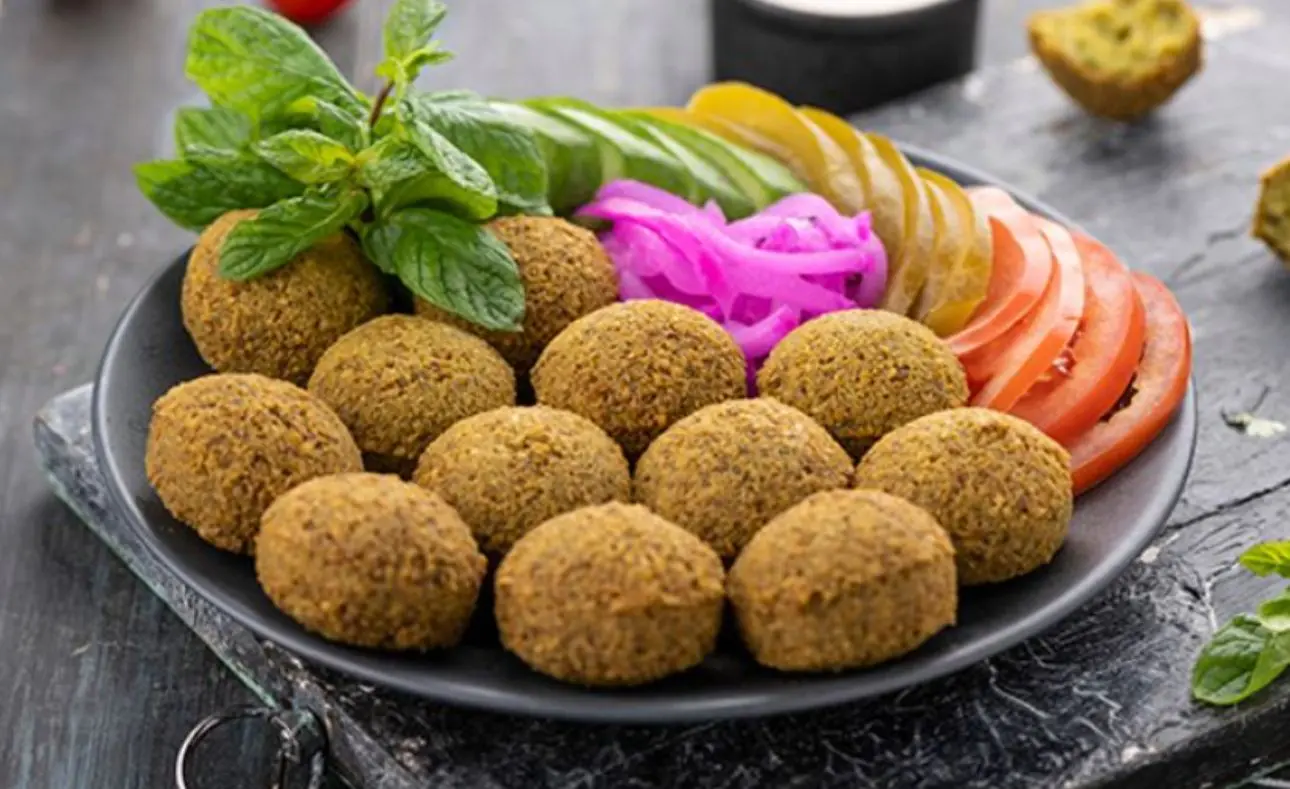 Qemat Adnan Buffet